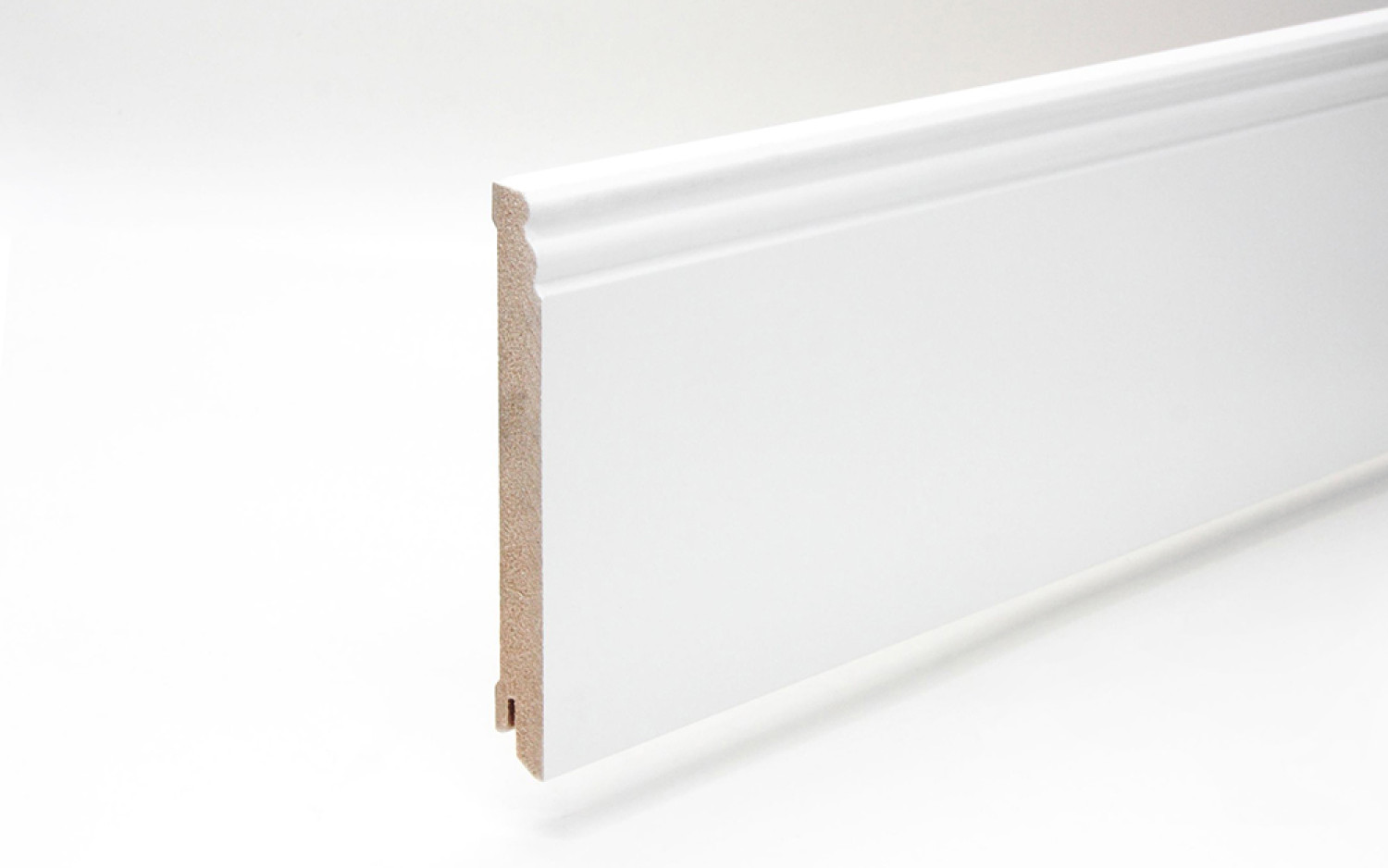 Perspektive Sockelleiste 18 x 145 x 2440 mm MDF weiß Altdeutsch 145 Clip-Nut