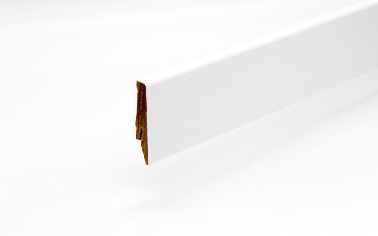 Sockelleiste 18 x 58 x 2400 mm Grundierfolie weiß konisch