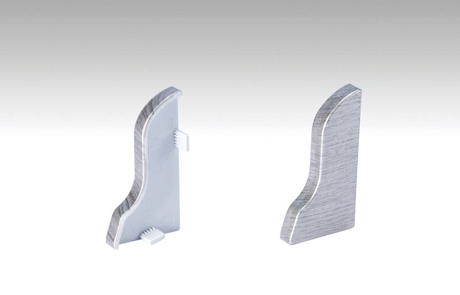 Neutrale Endkappe in Edelstahl-Optik für profilierte Sockelleiste - Interio