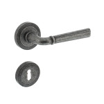 INTERSTEEL Zimmertürgarnitur Bellevue Altgrau Rundrosetten