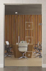 Bild von Pescara Motiv matt Glaspendeltür mit festem Seitenteil und Oberlicht DORMA Tensor Variante 3 - Erkelenz