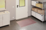 Milieubild Garage mit Metallregal, Schrank und Aluprofilmatte KLASSIK Rips T09PP rot / Minibürste MB01 schwarz - Entrada