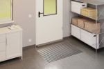 Milieubild Garage mit Metallregal, Schrank und Aluprofilmatte KLASSIK Rips T01PP schwarz / Minibürste MB01 schwarz - Entrada