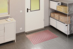 Milieubild Garage mit Metallregal, Schrank und Aluprofilmatte ROBUST Rips T09PP rot - Entrada