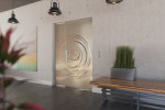 Milieubild von Lira Motiv klar Glaspendeltür mit festem Seitenteil DORMA Mundus BTS Variante 2 - Erkelenz