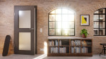 Detail-Milieuansicht von Huga Innentür Hygge grau RAL 7037 Duradecor Basic mit Lichtausschnitt LA 12