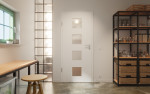 Front-Milieuansicht von GARANT Schallschutztür D354-60 Designer White Resopal mit Lichtausschnitt LA-10