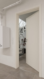 Detail-Milieuansicht von GARANT Wärmeschutztür 0140-60 Dawn Resopal