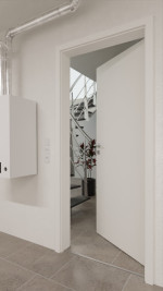 Detail-Milieuansicht von GARANT Wärmeschutztür Weißlack 9016 GHK08