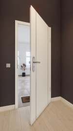 Front-Milieuansicht von GARANT Wohnungseingangstür Corona 851 Pearl White CePaL