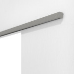 Detailansicht von Doppelflügel-Schiebetürsystem vor der Wand laufend PortaLit-Trend Kitt A 446 CPL ohne Zarge - Westag