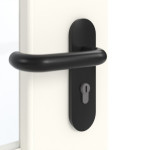 Detailansicht der Oberfläche von GARANT Brandschutztür T30 Pearl White 0105-60 CePaL mit Lichtausschnitt LA-6