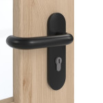 Detailansicht der Oberfläche von GARANT Brandschutztür T30 Authentic Achat GCK08 mit Lichtausschnitt LA-6