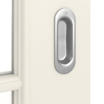 Detailansicht der Oberfläche von Provence Typ 4002-LA Sprosse 4 Weißlack Doppelflügel-Schiebetür - Westag