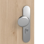 Detailansicht der Oberfläche von GARANT Wohnungseingangstür Authentic Achat GCK08 mit Lichtausschnitt LA-10