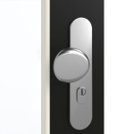 Detailansicht der Oberfläche von GARANT Wohnungseingangstür 0901-60 Black Resopal mit Lichtausschnitt LA-2