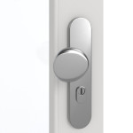 Detailansicht der Oberfläche von GARANT Wohnungseingangstür 0160-60 Silver Grey CePaL mit Lichtausschnitt LA-3