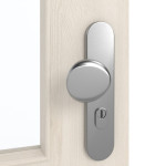 Detailansicht der Oberfläche von GARANT Wohnungseingangstür Authentic Perl GCK08 mit Lichtausschnitt LA-6
