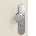 Detailansicht der Oberfläche von GARANT Wohnungseingangstür Authentic Perl GCK08 mit Lichtausschnitt LA-8