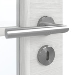 Detailansicht der Oberfläche von GARANT Doppelflügeltür inkl. Zarge Quer Authentic Grigio GCK08 mit Lichtausschnitt LA-3 Sprosse SP0