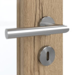 Detailansicht der Oberfläche von GARANT Doppelflügeltür inkl. Zarge Authentic Risseiche GCK08 mit Lichtausschnitt LA-3 Sprosse SP4