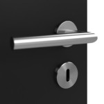 Detailansicht der Oberfläche von Schwarz RAL 9005 LA 4 mittig Mattlack Basic Innentür - Huga