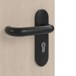 Detailansicht der Oberfläche von GARANT Rauchschutztür Authentic Akazie GCK08 mit Lichtausschnitt LA-10