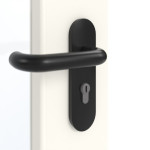 Detailansicht der Oberfläche von GARANT Rauchschutztür 0105-60 Pearl White CePaL mit Lichtausschnitt LA-2