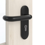 Detailansicht der Oberfläche von GARANT Rauchschutztür Authentic Perl GCK08 mit Lichtausschnitt LA-6