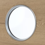 Detailansicht des Lichtausschnitts von GARANT Wohnungseingangstür Quer Authentic Risseiche GCK08 mit Lichtausschnitt LA-12