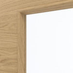 Detailansicht des Lichtausschnitts von GARANT Wohnungseingangstür Quer Authentic Asteiche CePaL mit Lichtausschnitt LA-4 bandseitig
