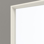 Detailansicht des Lichtausschnitts von GARANT Wohnungseingangstür U12115SD Platingrau GHK08 mit Lichtausschnitt LA-6