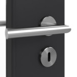 Detailansicht der Oberfläche von GARANT Doppelflügeltür inkl. Zarge Matt RAL 9005 G-TEC mit Lichtausschnitt LA-DIN