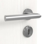 Detailansicht der Oberfläche von HÖRMANN Doppelflügeltür Pure 2 Gebürstetes Weiß Duradecor DesignLine mit Lichtausschnitt quer mit bündiger Lisene Plain 80-7 mit Zarge
