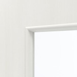 Detailansicht des Lichtausschnitts von GARANT Doppelflügeltür Corona 832 Authentic Bianco CePaL mit Lichtausschnitt LA-4 mittig mit Zarge