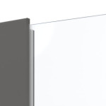 Detailansicht des Lichtausschnitts von HÖRMANN Doppelflügeltür Rail 1 Staubgrau RAL 7037 Duradecor DesignLine mit Zarge