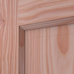 Detailansicht der Fräsung von Doppelflügeltür TE-5 Lärche Massivholz mit Zarge