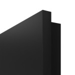 Detailansicht der eckigen Kante von Schwarz RAL 9005 LA 7 Mattlack Basic Innentür - Huga