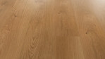 MW-eiche-lebhaft-geb-hd-400-lindura-holzb-633122890027-Schraeg