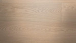 MW-holzboden-natureflex-hd-100-eiche-lebhaft-cremew-geb-Close