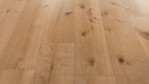TH-eiche-juno-gebuerstet-grand-edition-debo-1101250214-Schraeg