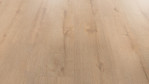 TH-eiche-luebeck-gebuerstet-perform-wood-vinyl-Schraeg