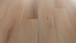 TH-eiche-sevilla-gebuerstet-pro-wood-vinyl-Schraeg