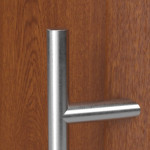 Haustür Kunststoff Premium F003 Golden Oak-RAL 9016 Detail Drücker