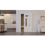 Front-Milieubild der vor der Wand laufenden Montana 6 LA 2 ClassicLine Weißlack Schiebetür - Hörmann