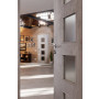 CloseUp-Milieuansicht von JELD-WEN Innentür Trend Concrete Hell Optima DuriTop CPL mit Lichtausschnitt LÖ-14