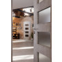 CloseUp-Milieuansicht von JELD-WEN Innentür Trend Concrete Hell Optima DuriTop CPL mit Lichtausschnitt LÖ-40