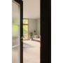 CloseUp-Milieuansicht von GARANT Zimmertür 0901-60 Black Resopal mit Lichtausschnitt LA-DIN Sprosse SP4