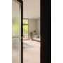 CloseUp-Milieuansicht von GARANT Zimmertür 0901-60 Black Resopal mit Lichtausschnitt LA-3 Sprosse SP0