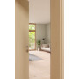 CloseUp-Milieuansicht von GARANT Zimmertür Authentic Sand GCK08 mit Lichtausschnitt LA-4 bandseitig Sprosse SP10